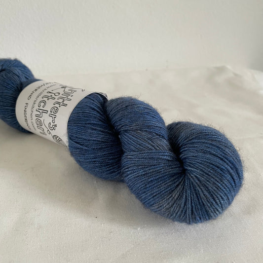 Yak/Merino Fingering - Midnight